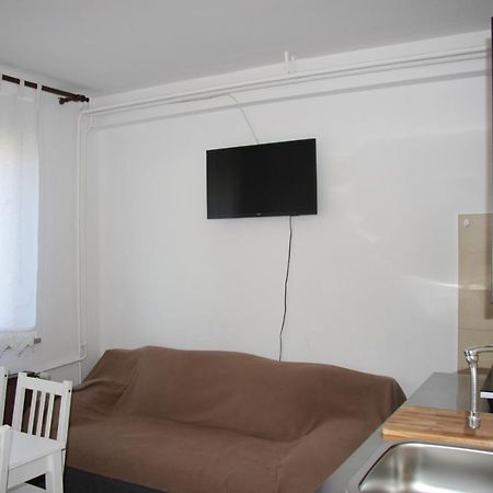 Apartments Buket Jagodje Εξωτερικό φωτογραφία